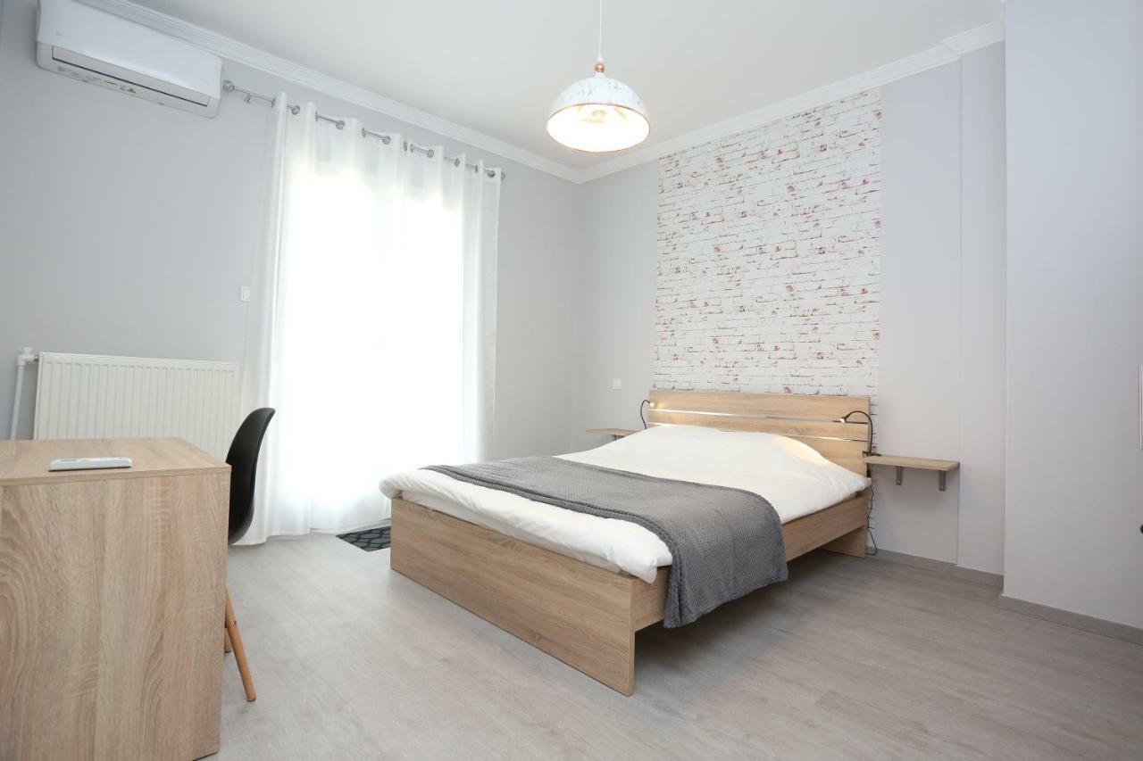Oli'S Luxury Apartment Salonicco Esterno foto