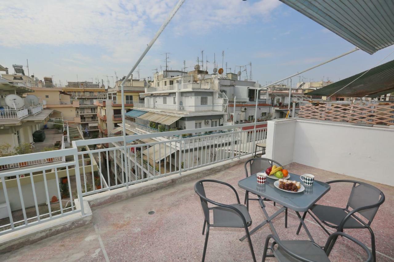 Oli'S Luxury Apartment Salonicco Esterno foto